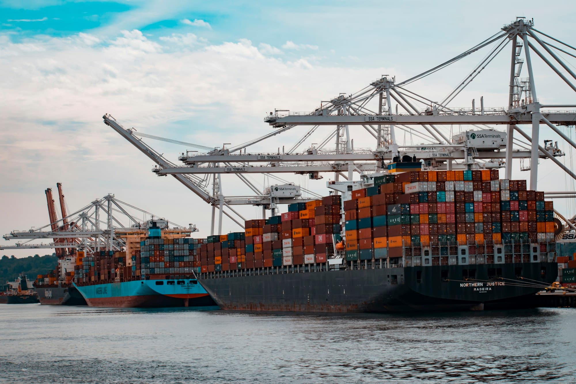 ZaraCargo Container Vessel Navigating Global Oceans